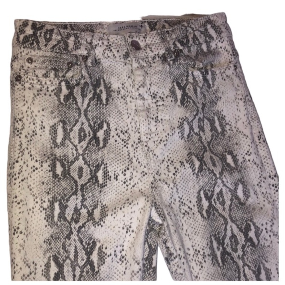 Zara size 2  ivory & silver snake print jeans skinny jeans